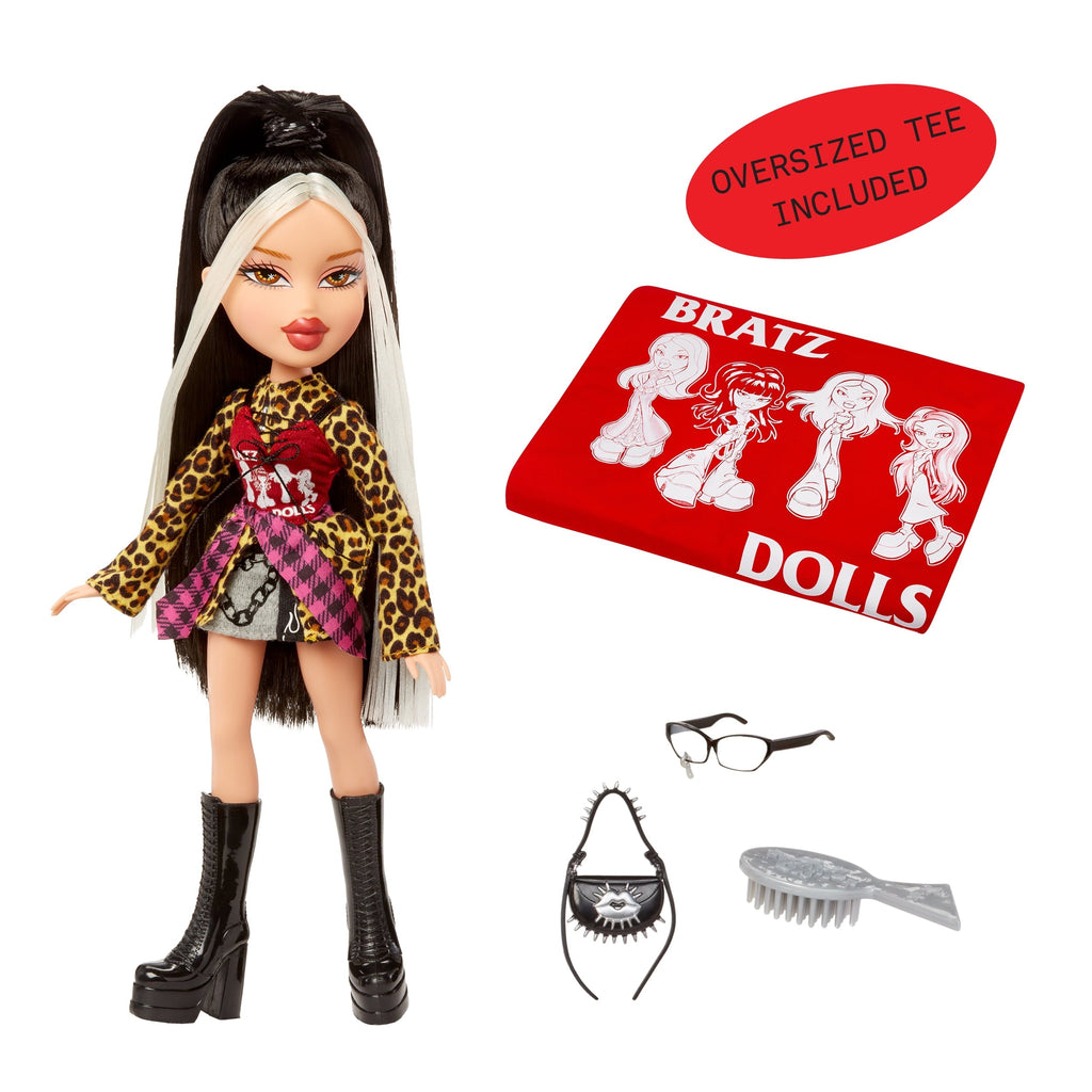 Bratz Stylin' Jade Fashion Doll with Customizable T-Shirt for You and Accessories