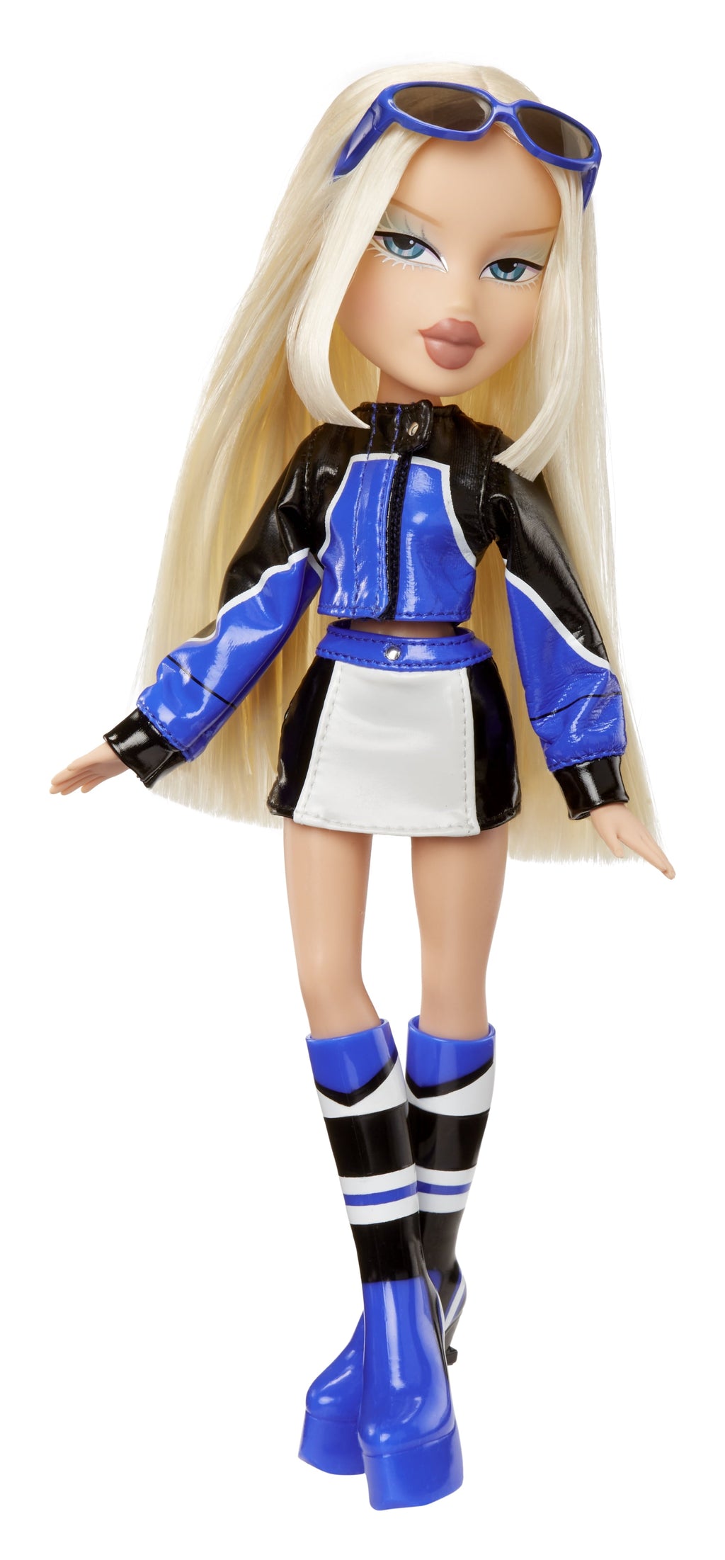 Bratz Scorchin' Cloe Fashion Doll with Accessories