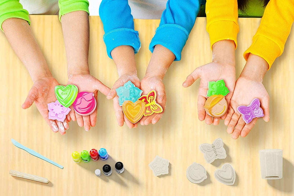 Dan&Darci Soap Making Kit for Kids - Kids Crafts Science Project Toys - Gifts for Girls and Boys Ages 6-12 - Craft Activity Gift for Age 6, 7, 8, 9, 10, 11 & 12 Year Old Girl - Kid DIY Soap Kits