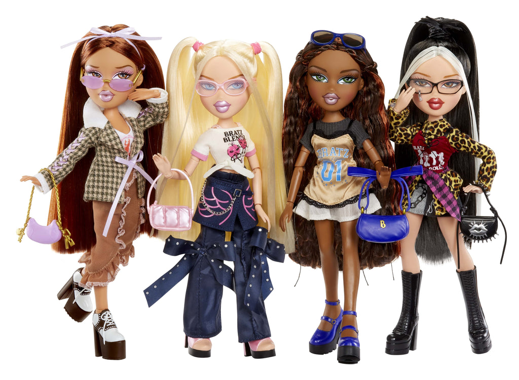 Bratz Stylin' Jade Fashion Doll with Customizable T-Shirt for You and Accessories