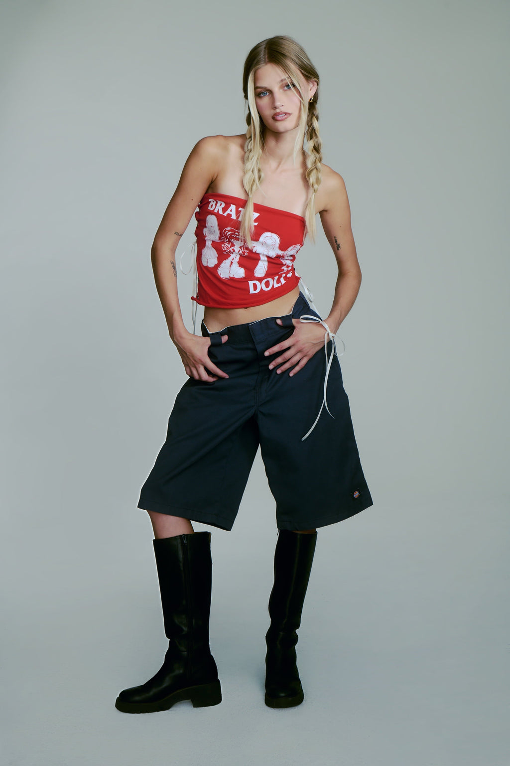 Bratz Stylin' Jade Fashion Doll with Customizable T-Shirt for You and Accessories