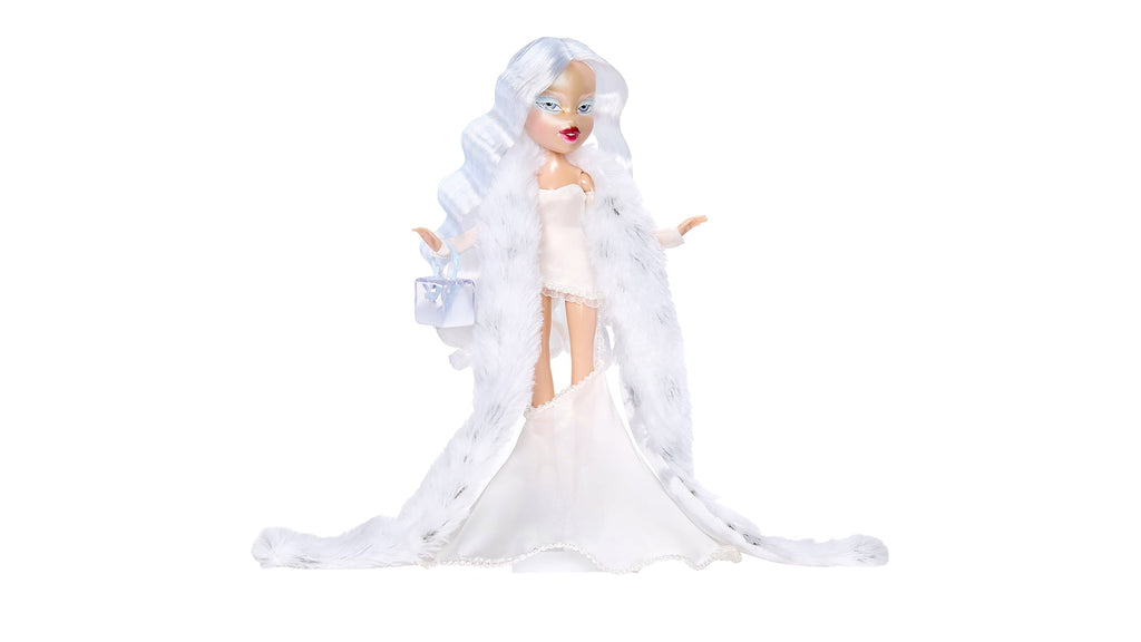 Bratz 2025 Holidayz Frosty Nightz Cloe Collector Doll with Premium Fashions and Accessories