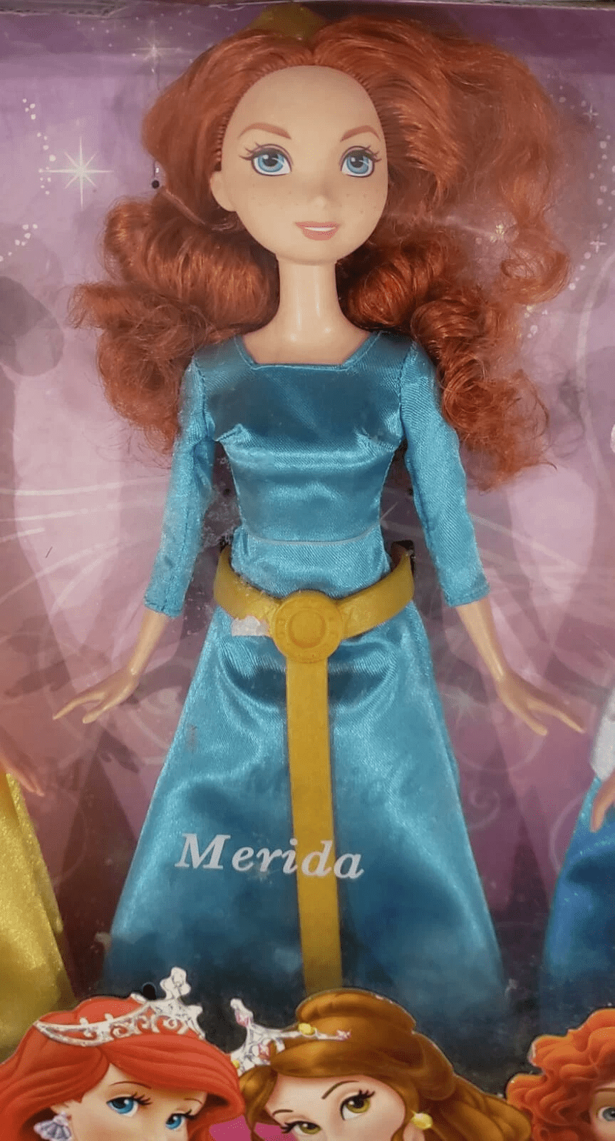 7 Princess Doll Collection Set, 11 Inches Each, Sparkling Outfits & Brushable Hair, Toddler Toys 3+, Gift-Ready with Handle